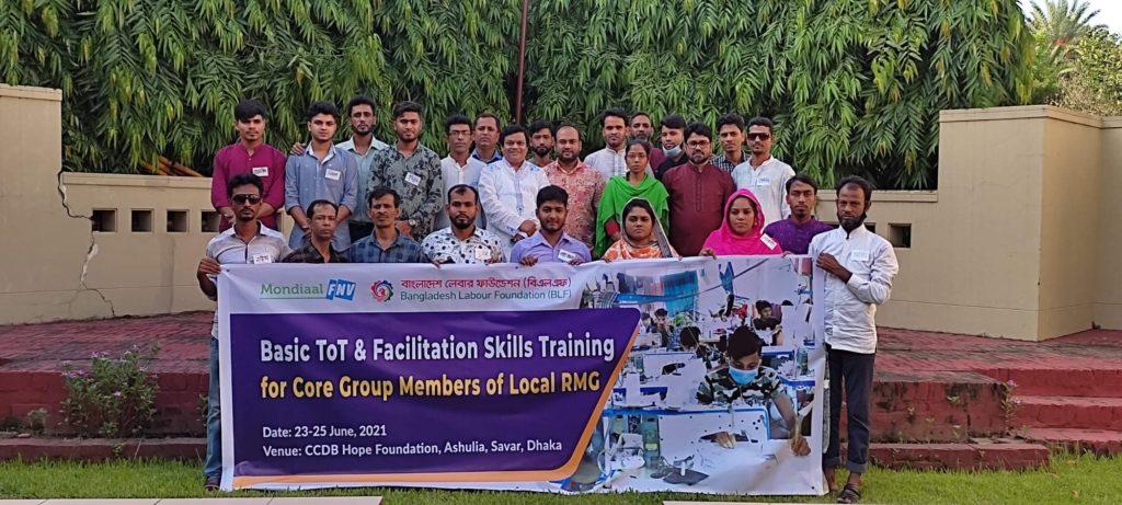 Basic TOT & Facilitation Skills Training for Core Group Members of Local RMG